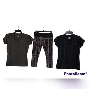 Under armour  ladies small tops /leggings